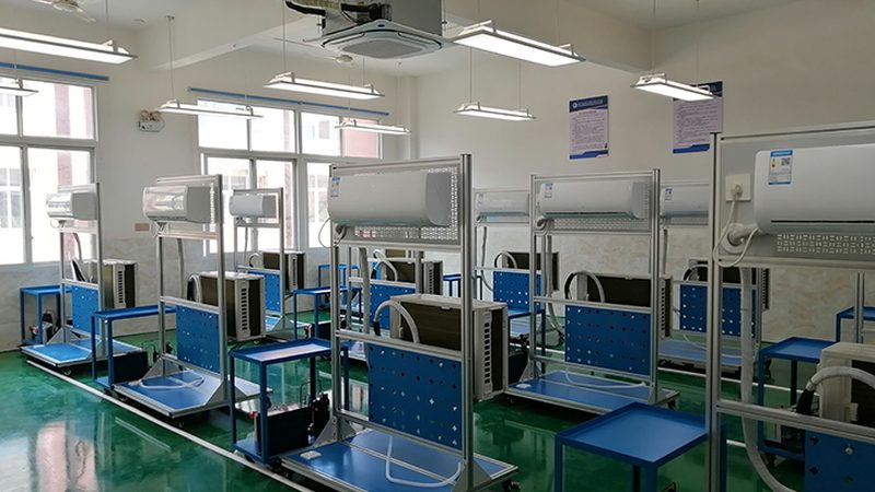 超市冷柜：揭秘其优缺点，选购不再迷茫